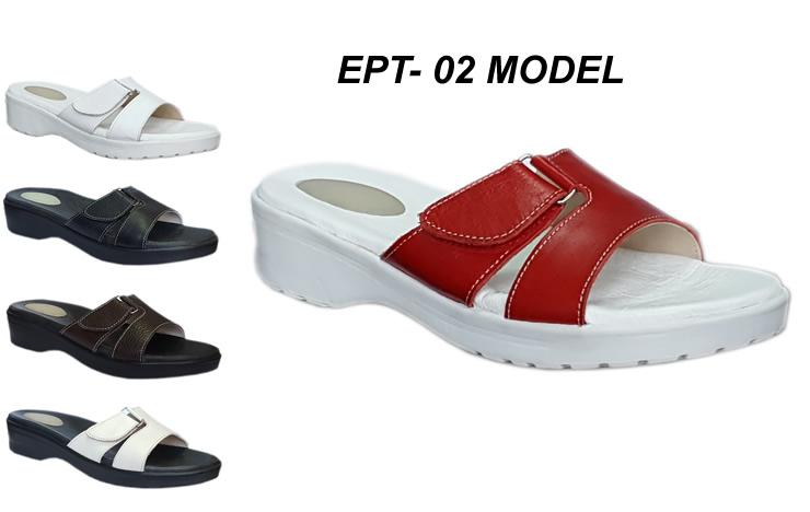 Heel-Spurs-Slippers-Ept02-model